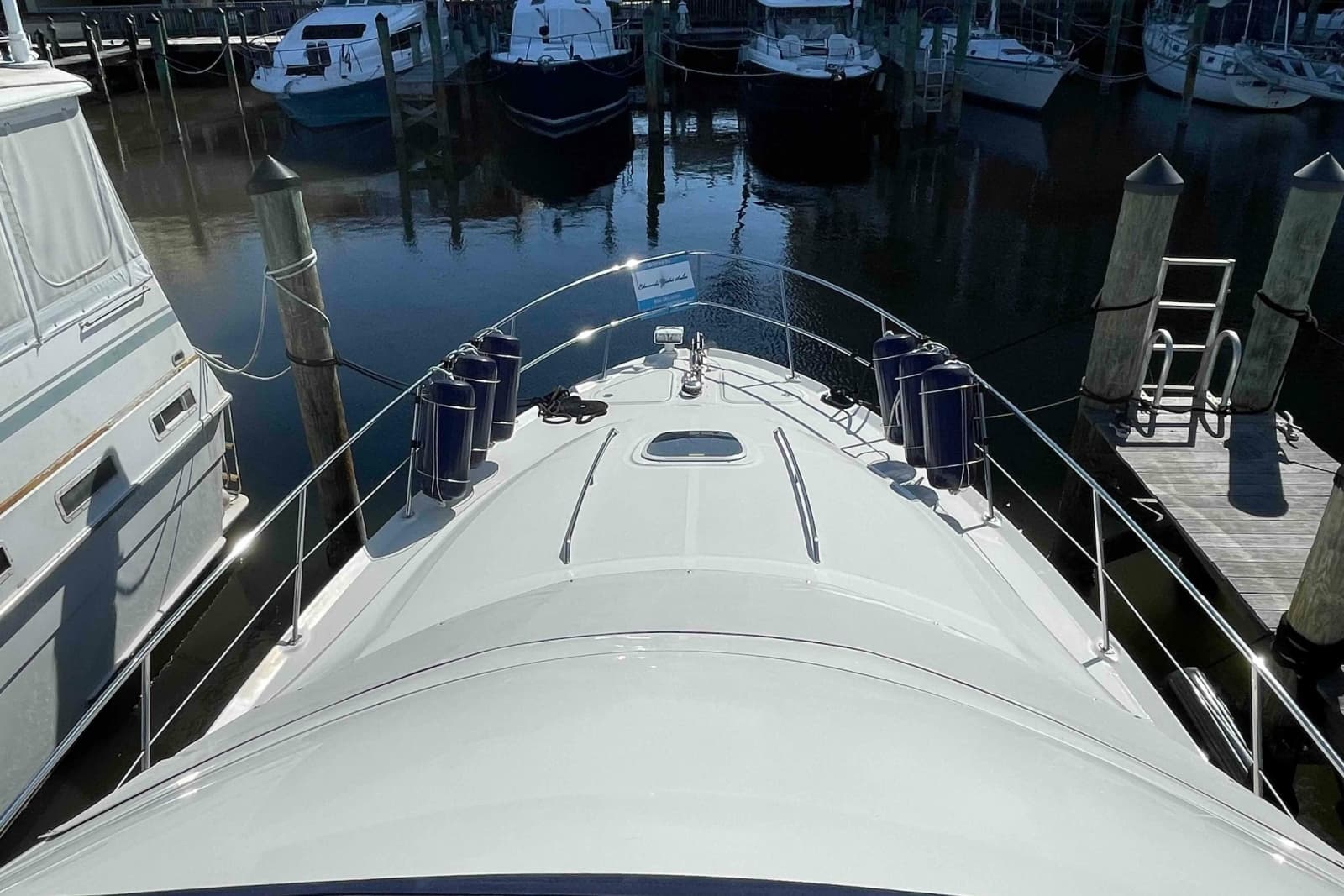 2005 Sea Ray 420 Sedan Bridge