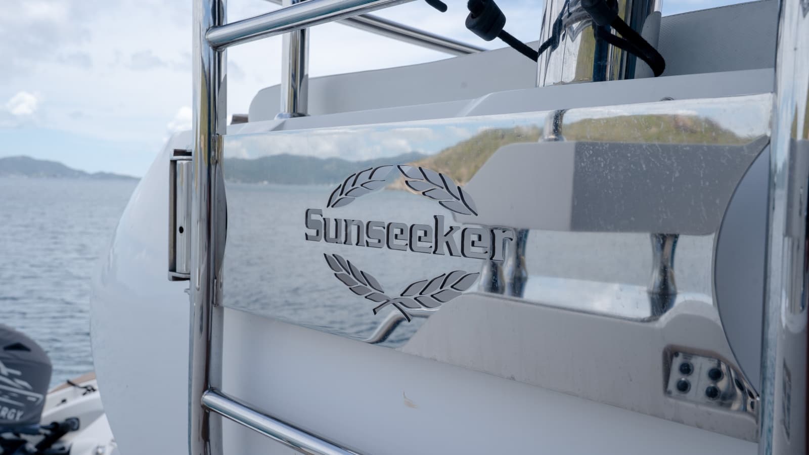 2017 Sunseeker 86 Yacht