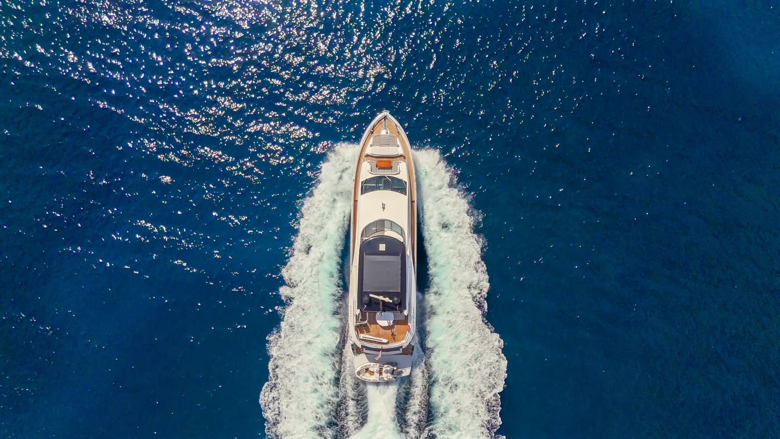 2017 Sunseeker 86 Yacht