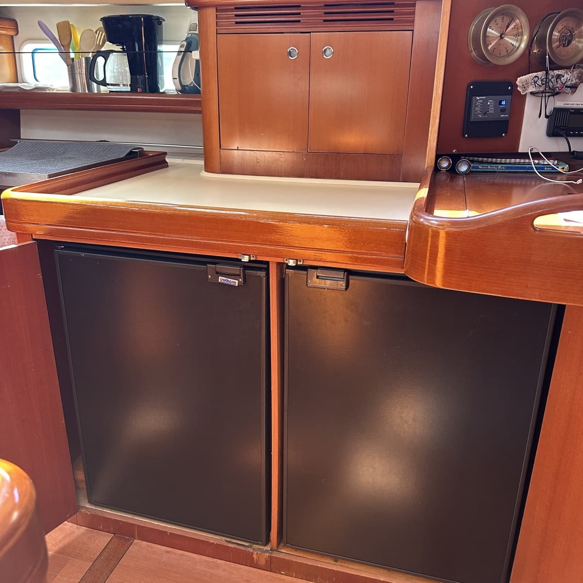 2006 Beneteau 523
