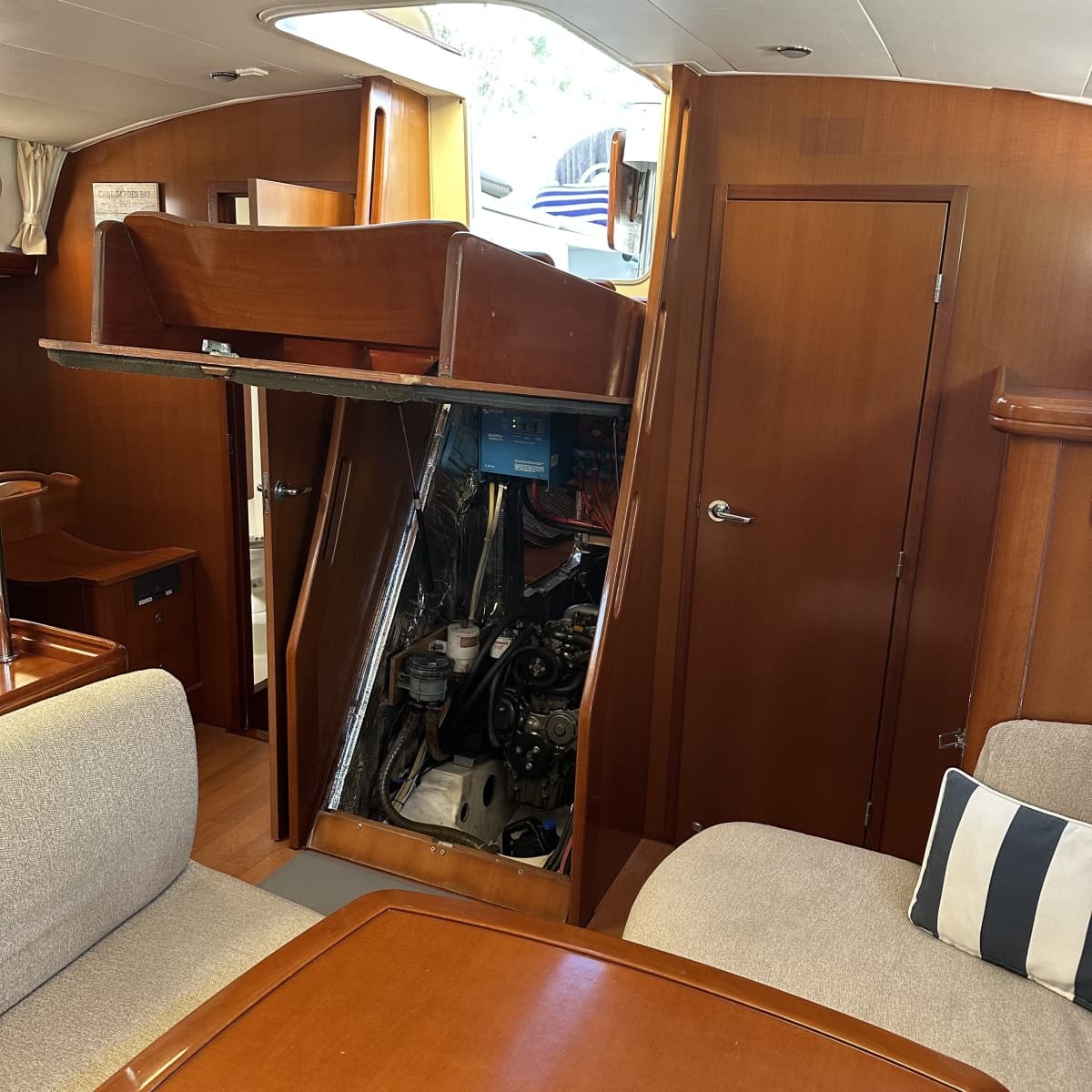 2006 Beneteau 523