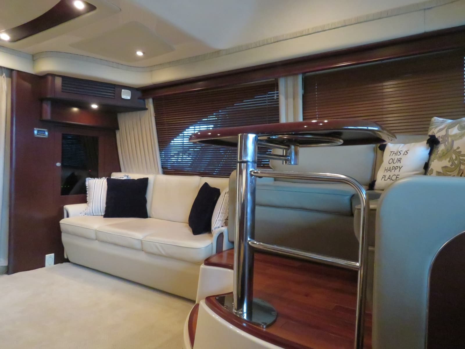 2007 Sea Ray 44 Sedan Bridge