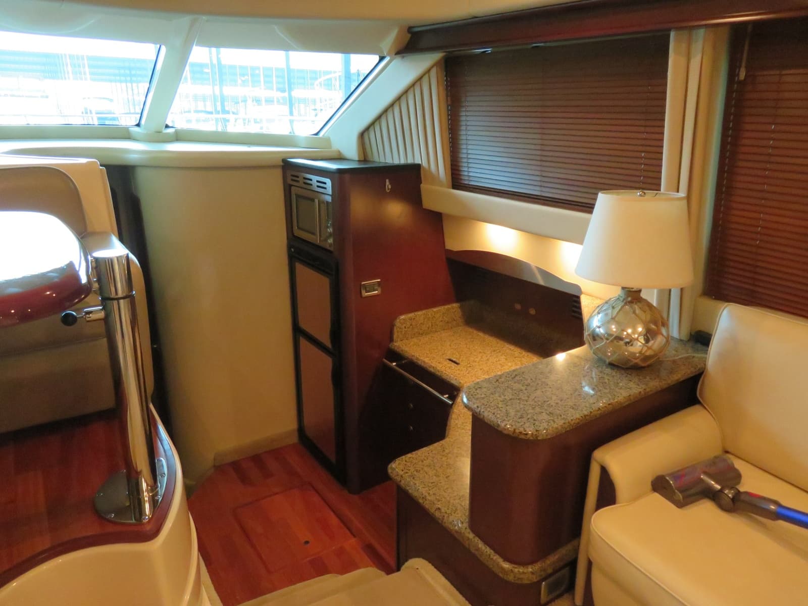 2007 Sea Ray 44 Sedan Bridge