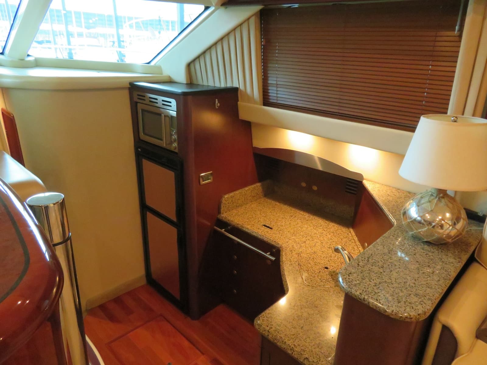 2007 Sea Ray 44 Sedan Bridge