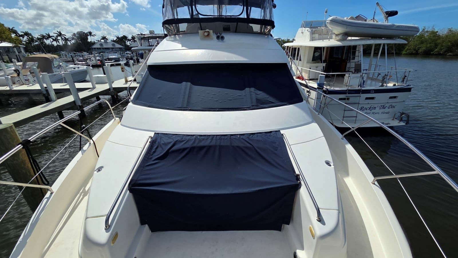 Bow Seat