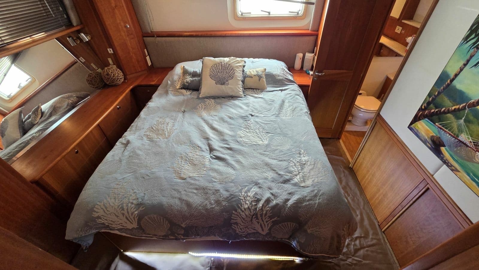 VIP Stateroom