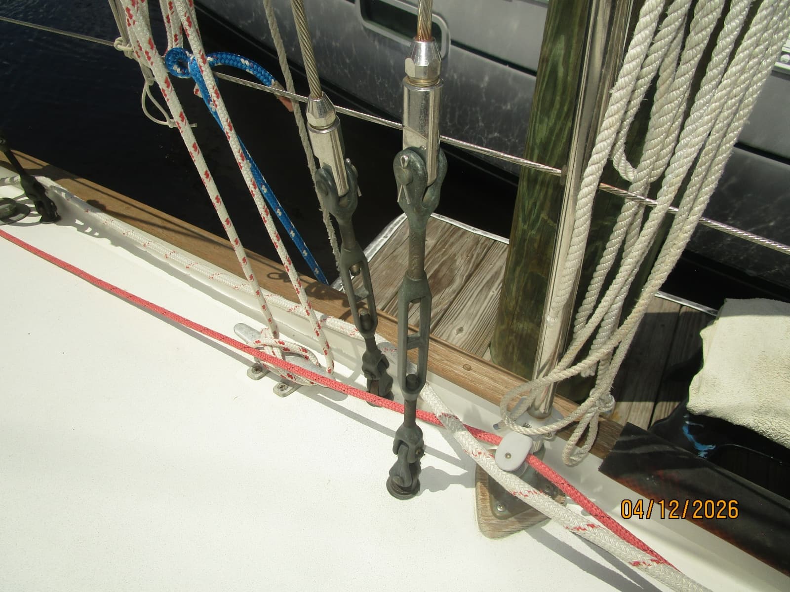 41' Rival standing rigging1