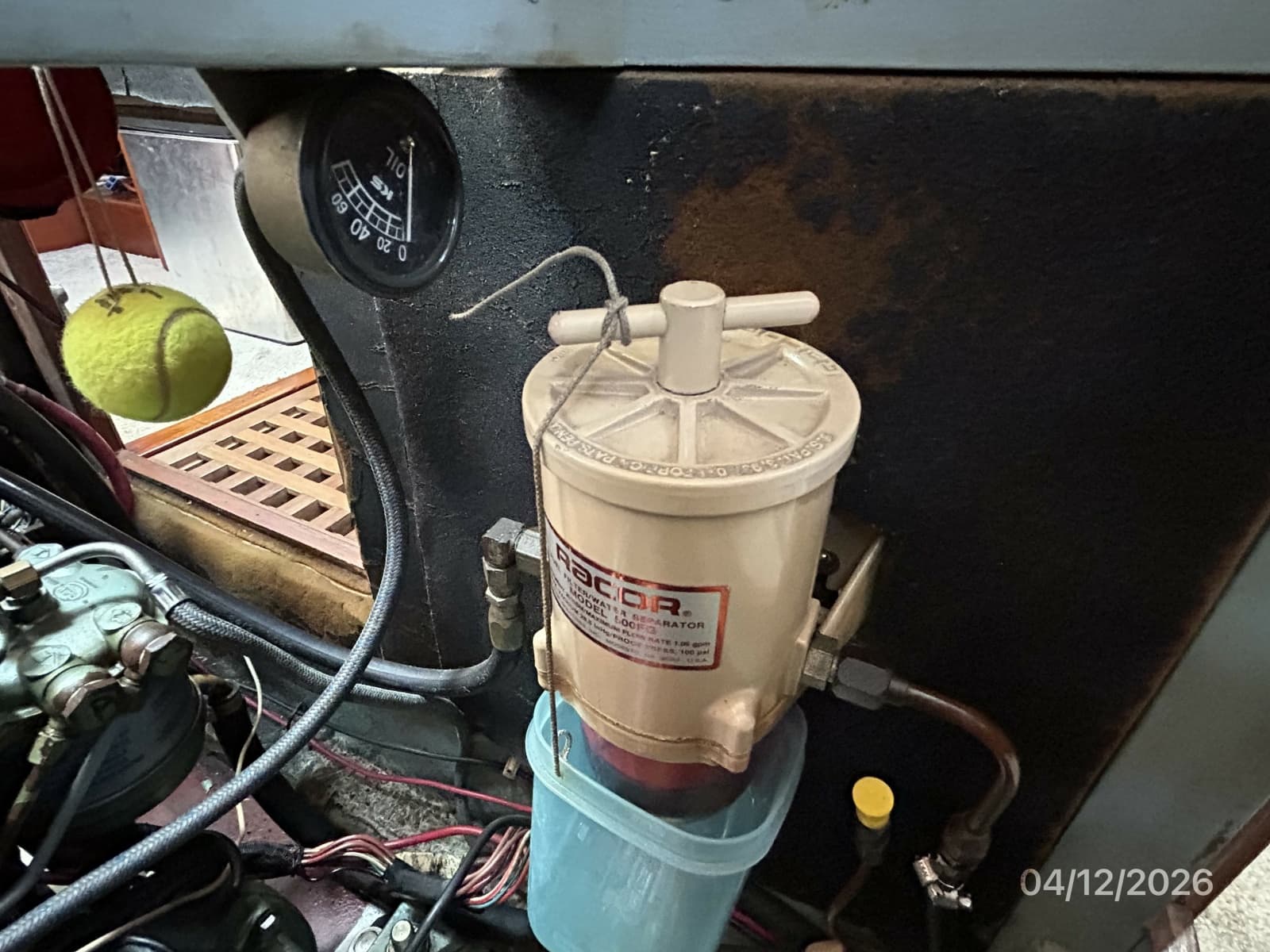 41' Rival Racor fuel filter