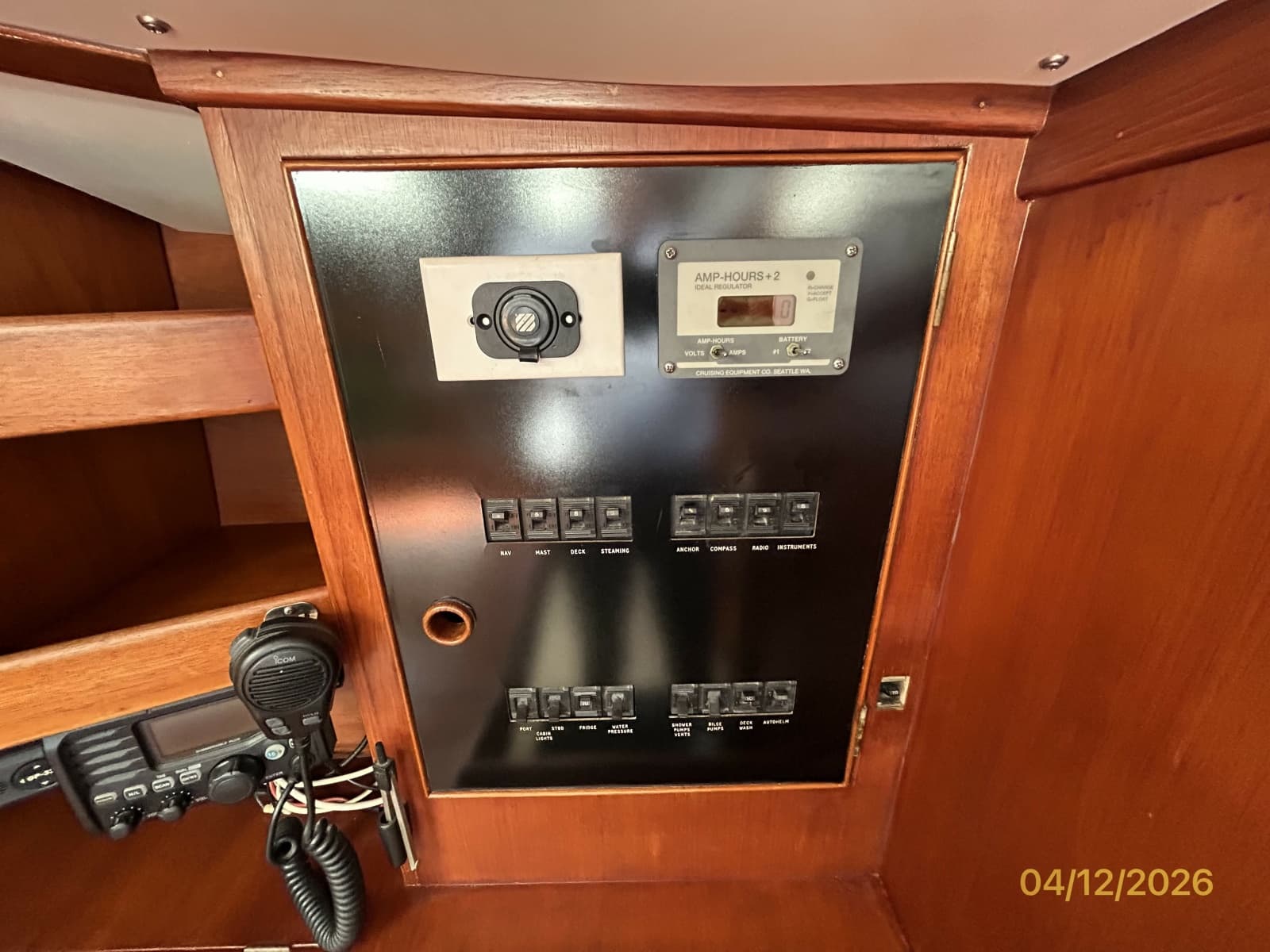 41' Rival electrical panel