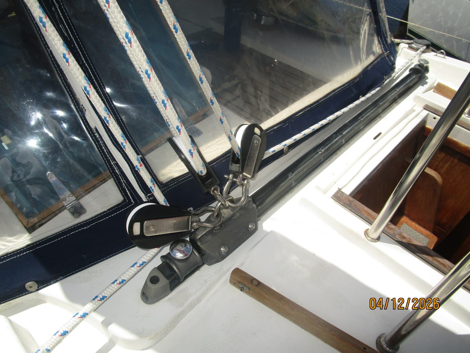 41' Rival traveler