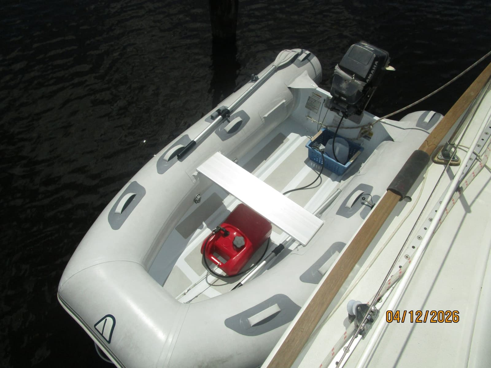41' Rival tender2