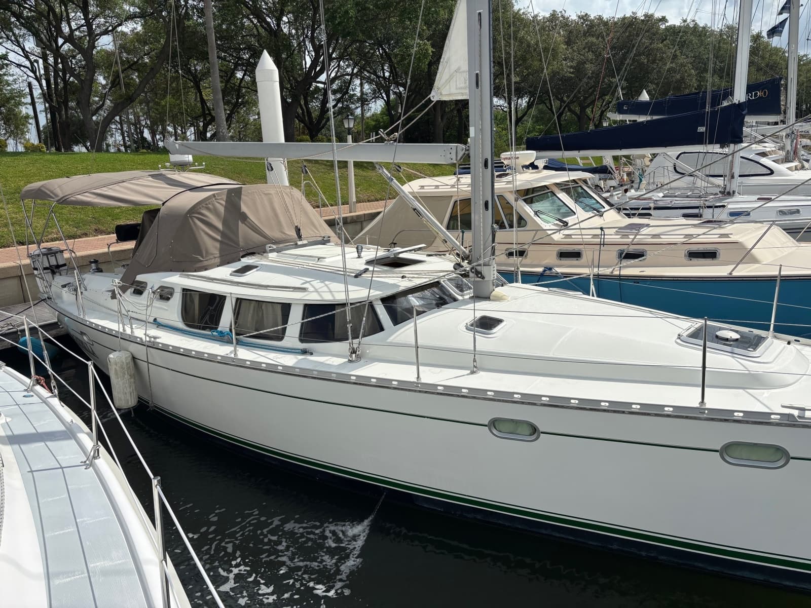 2003 Jeanneau Sun Odyssey 43DS