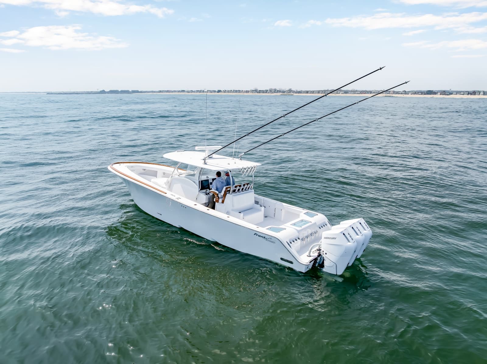 2026 Front Runner 39 Center Console