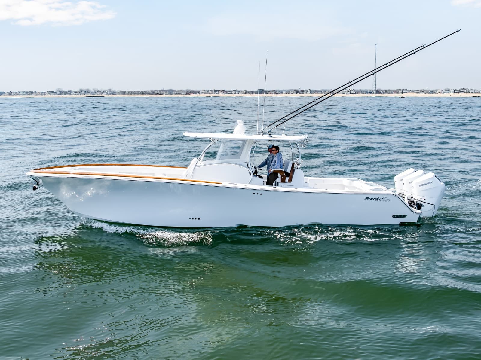 2026 Front Runner 39 Center Console