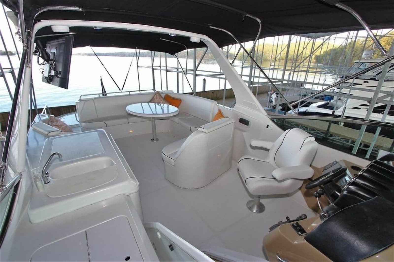 2001 Carver 570 Voyager Pilothouse