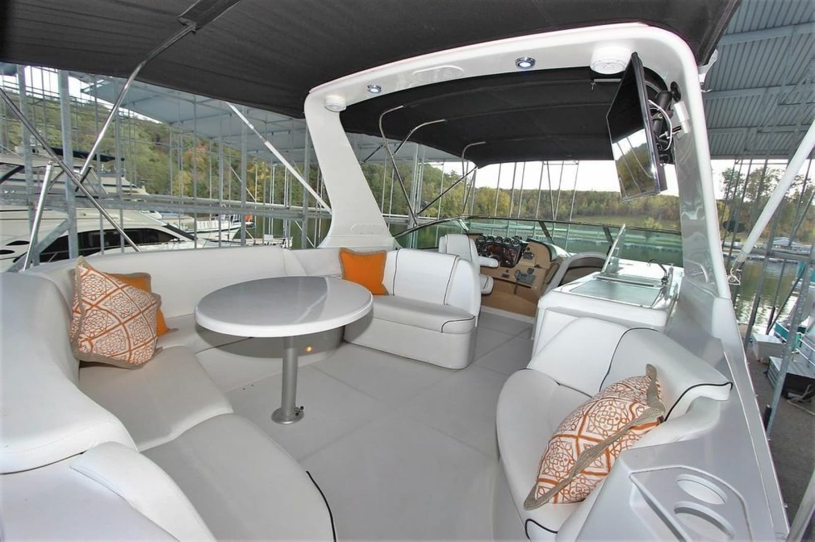 2001 Carver 570 Voyager Pilothouse