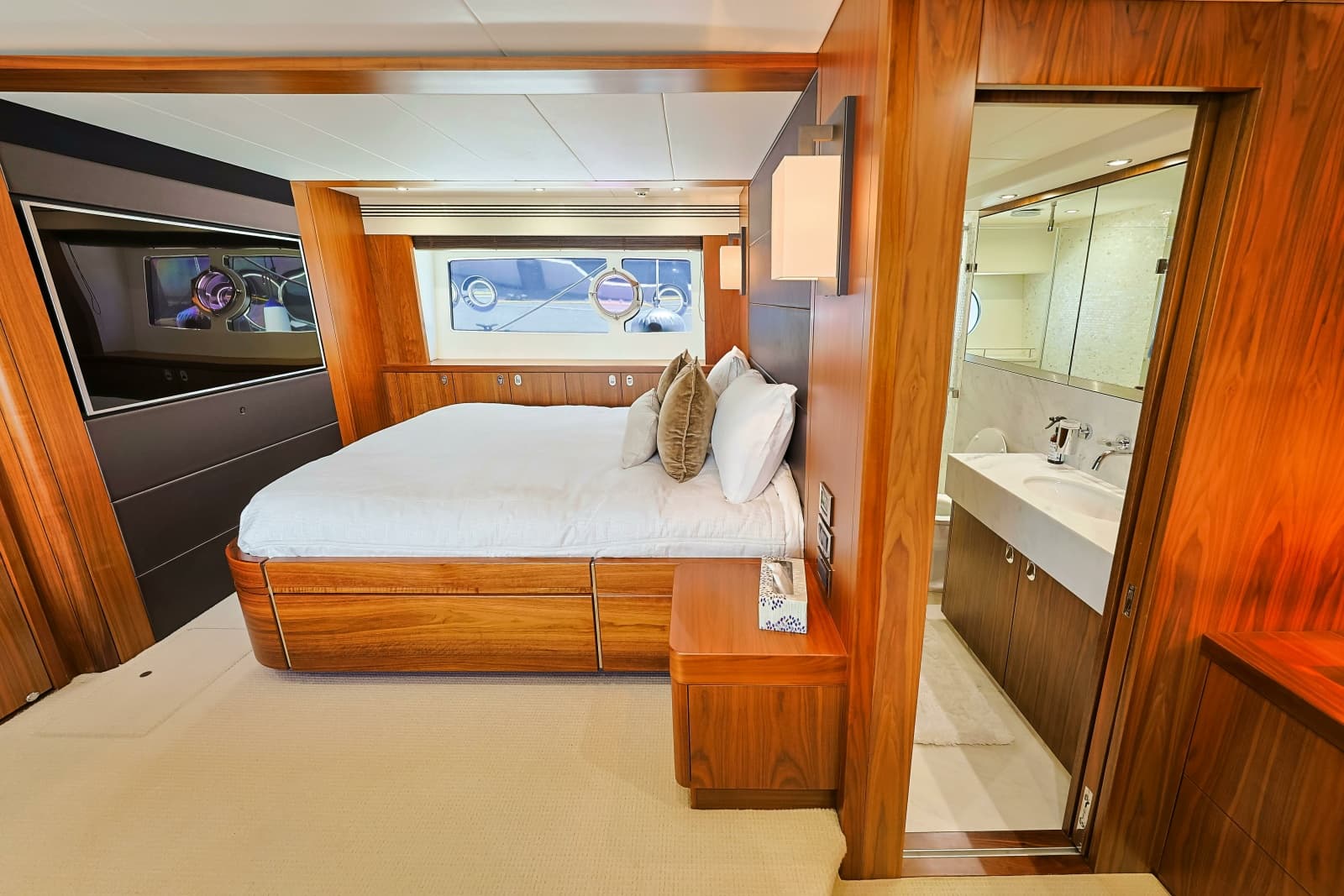 2016 Sunseeker 