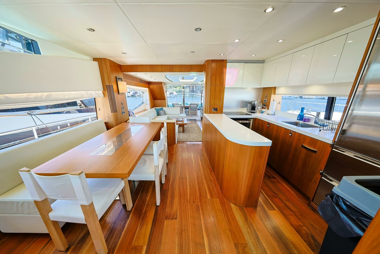 2016 Sunseeker 