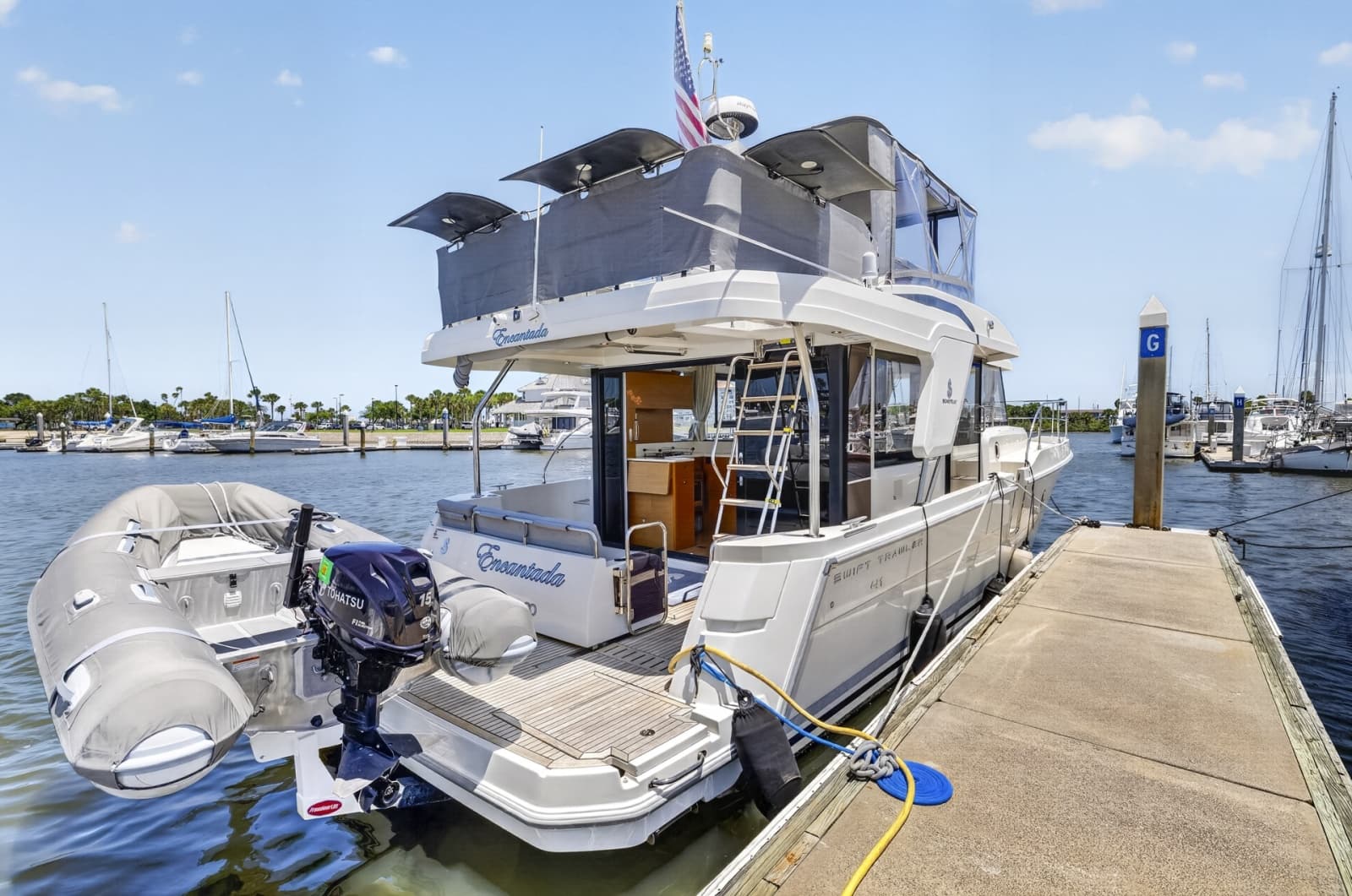 2022 Beneteau Swift Trawler 41 Fly