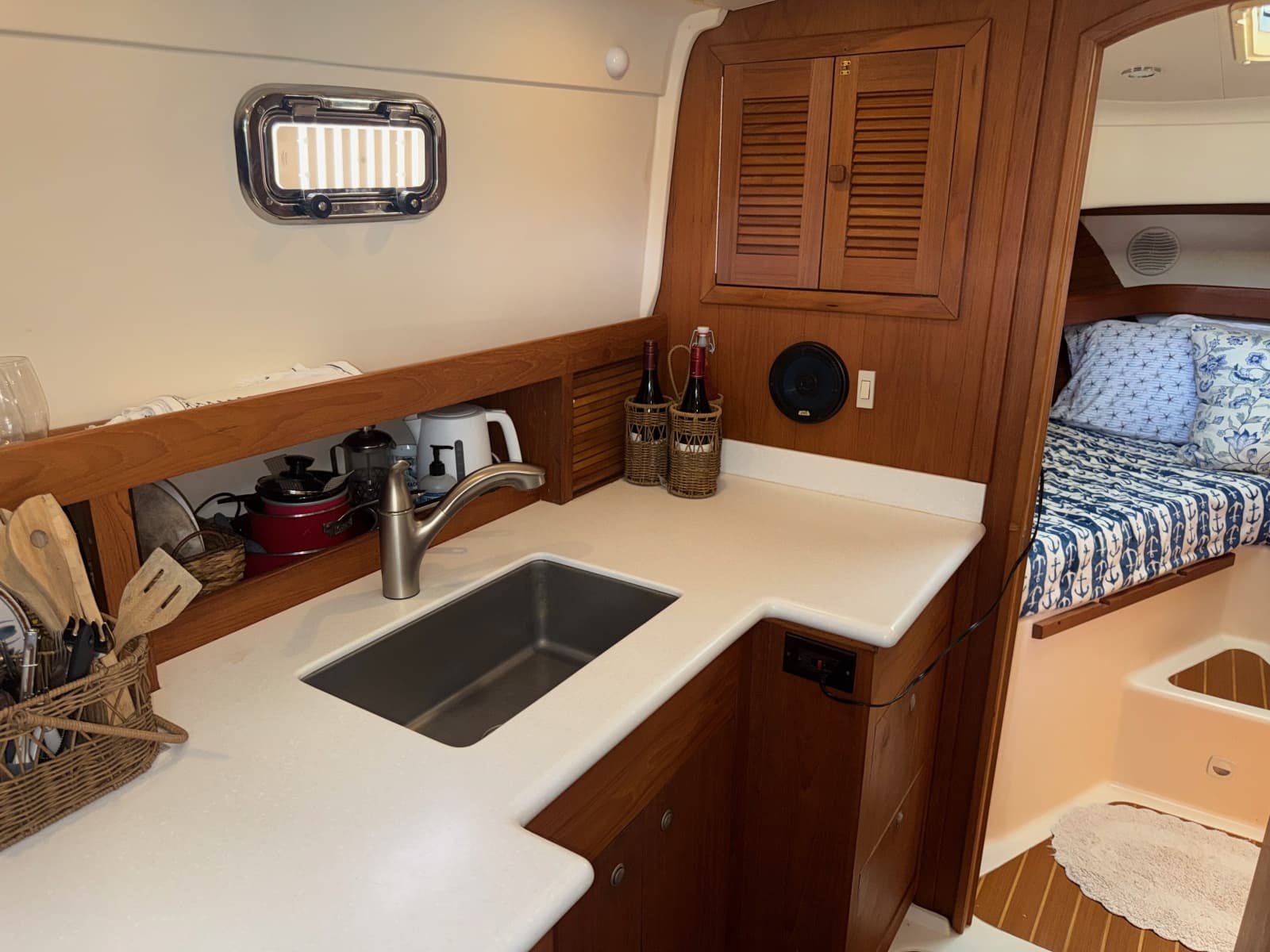 2002 Mainship 