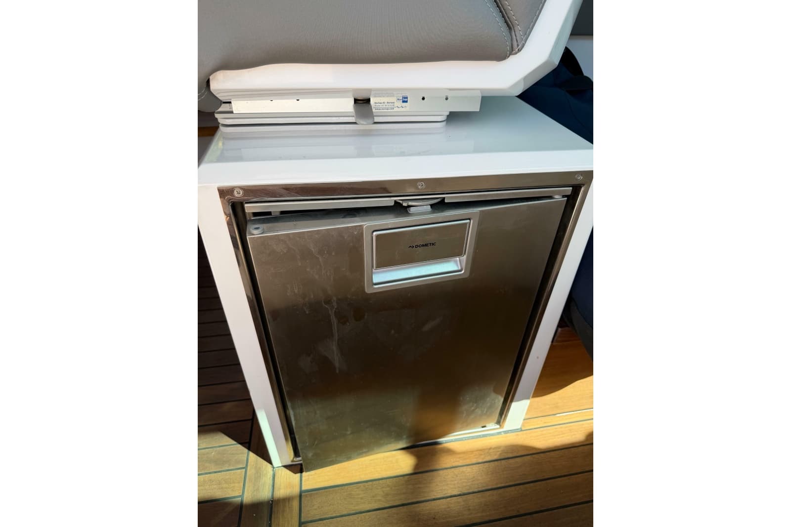 2018 Axopar 37 Cabin
