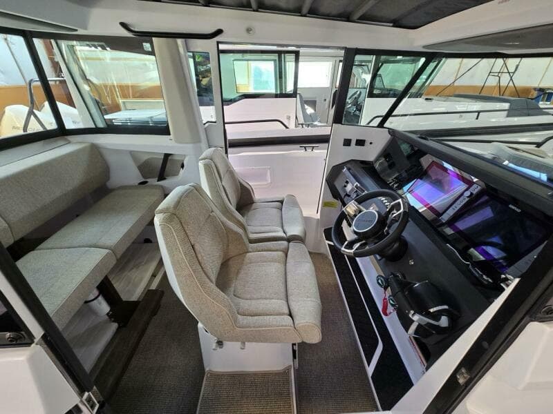 2027 Axopar Cross Cabin