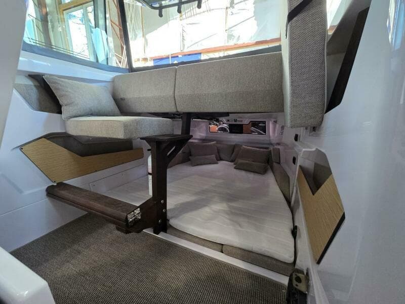 2027 Axopar Cross Cabin