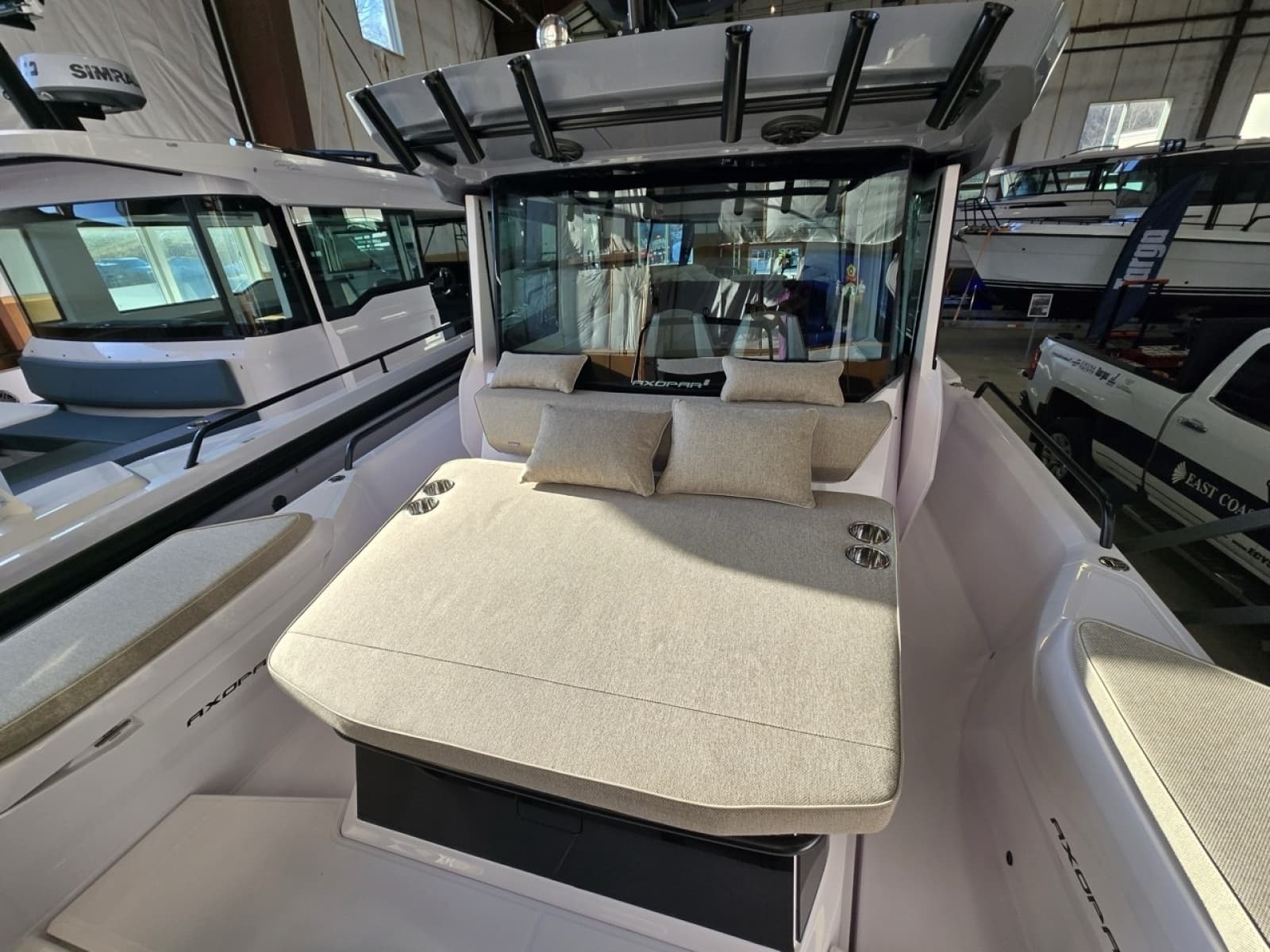 2027 Axopar Cross Cabin