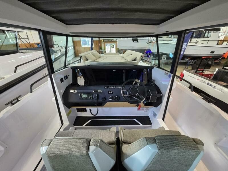 2027 Axopar Cross Cabin