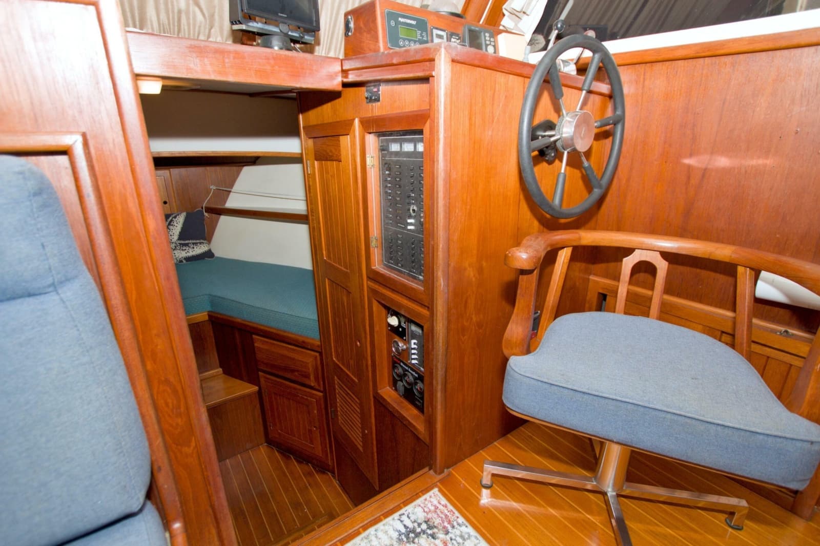 1999 Monk 36 Trawler