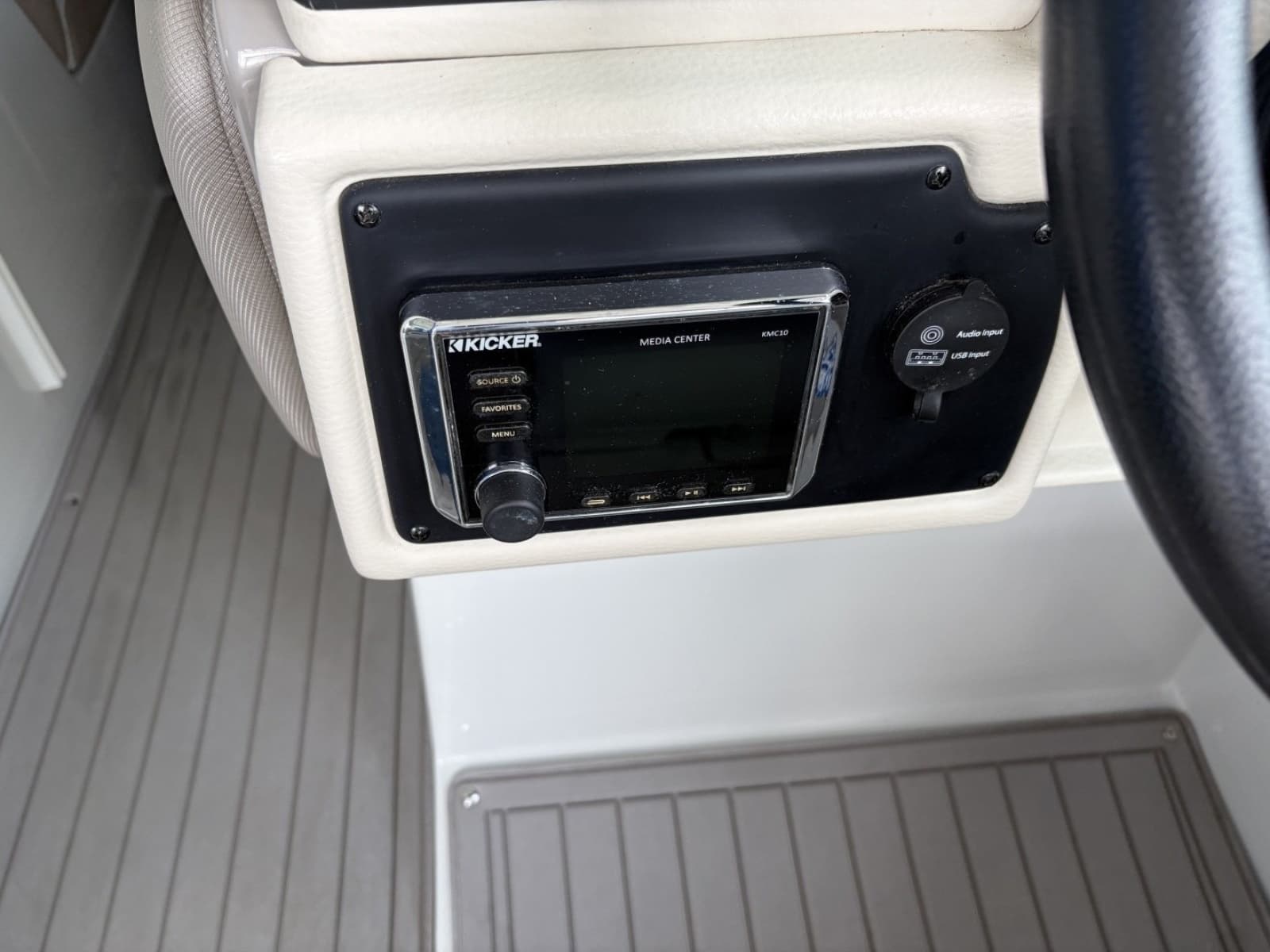 2018 Crownline Eclipse E30