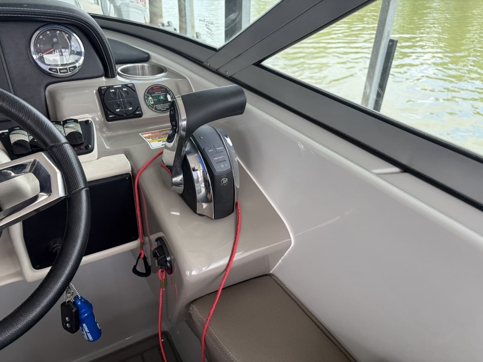 2018 Crownline Eclipse E30