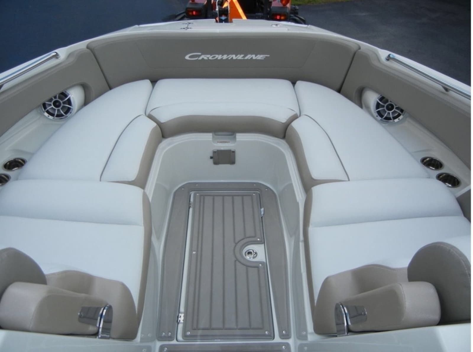 2018 Crownline Eclipse E30