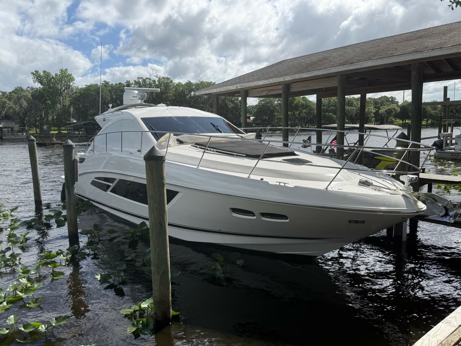 2016 Sea Ray 510 SUNDANCER