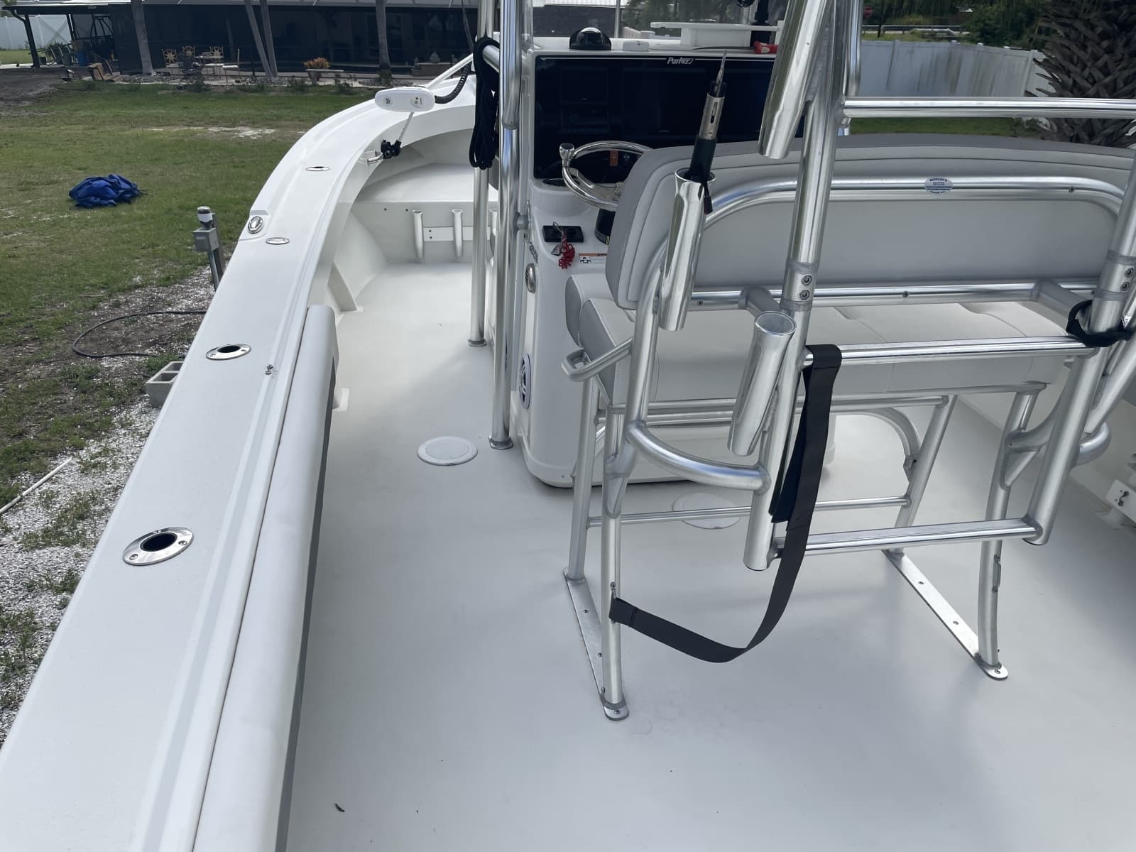 2022 Parker 25SE