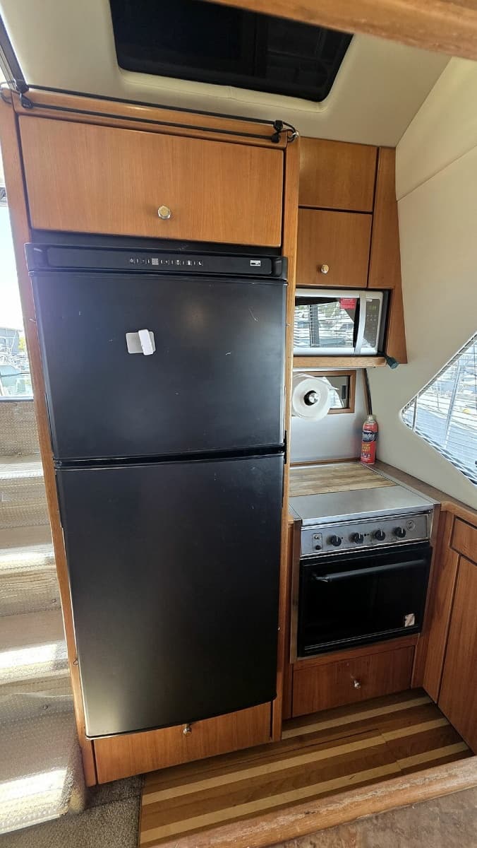 Main Cabin Galley Aft