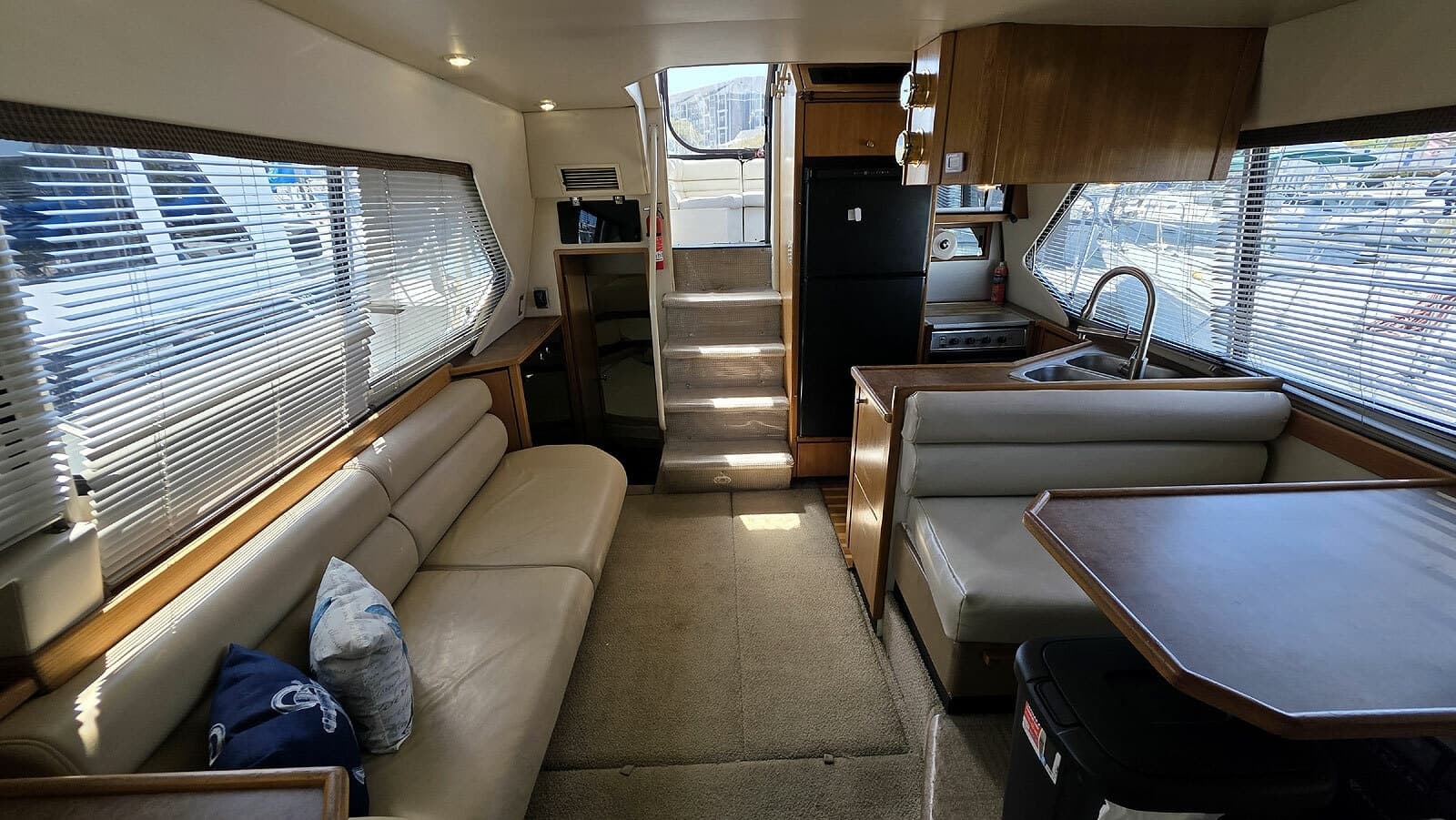 Main Cabin Aft