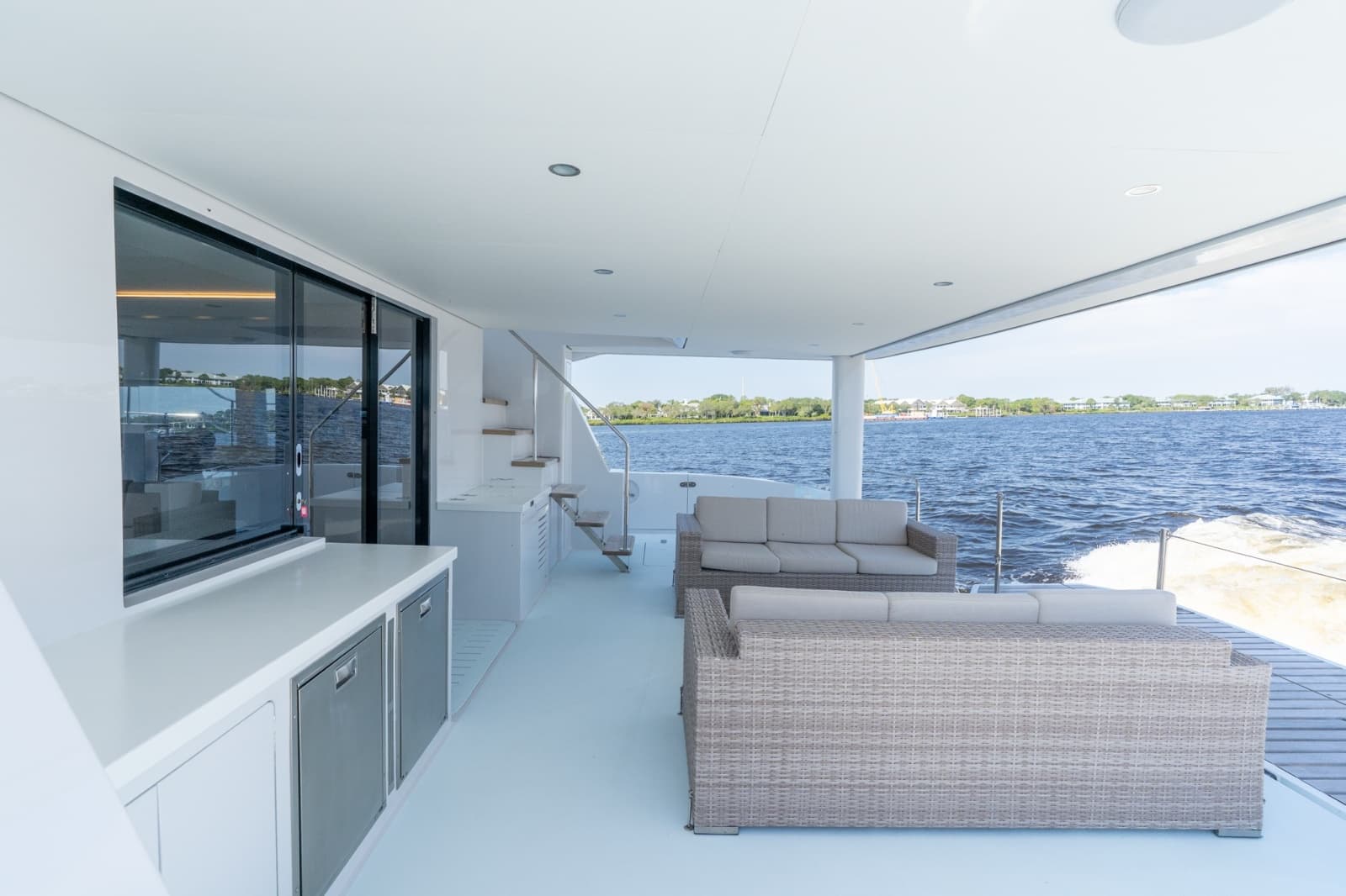 Two Oceans 555- 