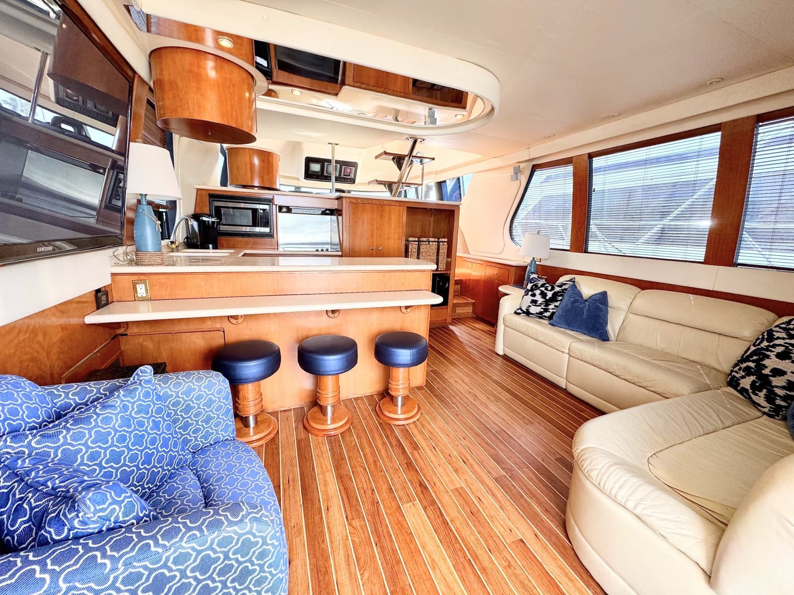 Carver Voyager 530 