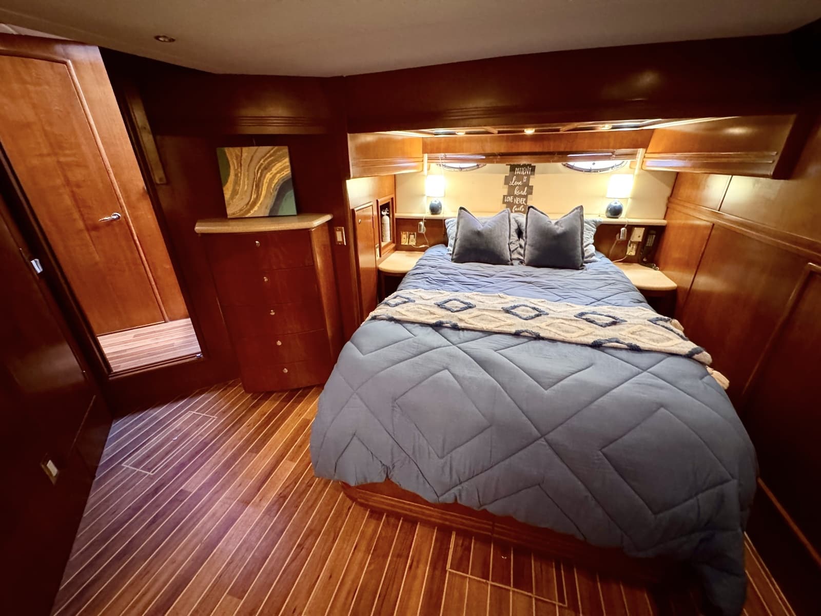 Carver Voyager 530 