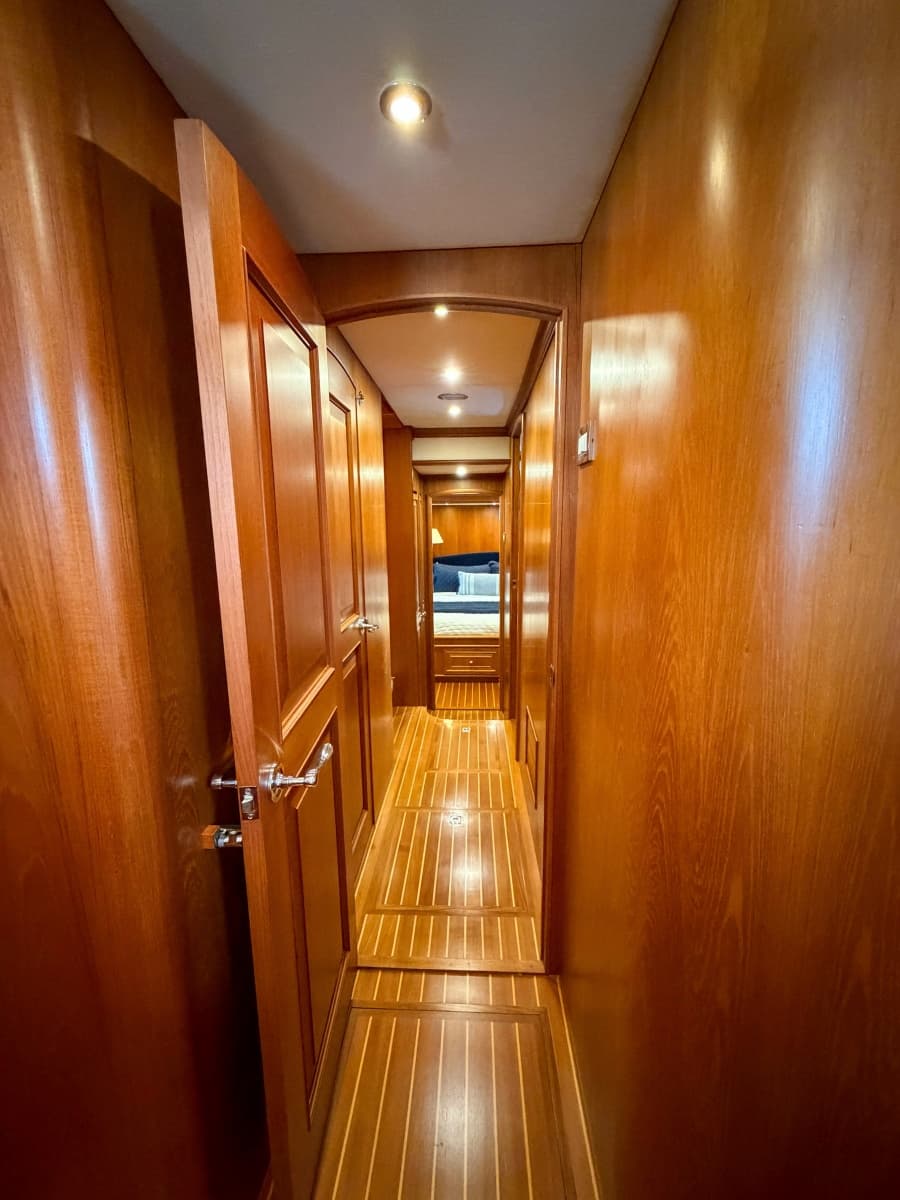 2003 Grand Banks 64 Aleutian RP