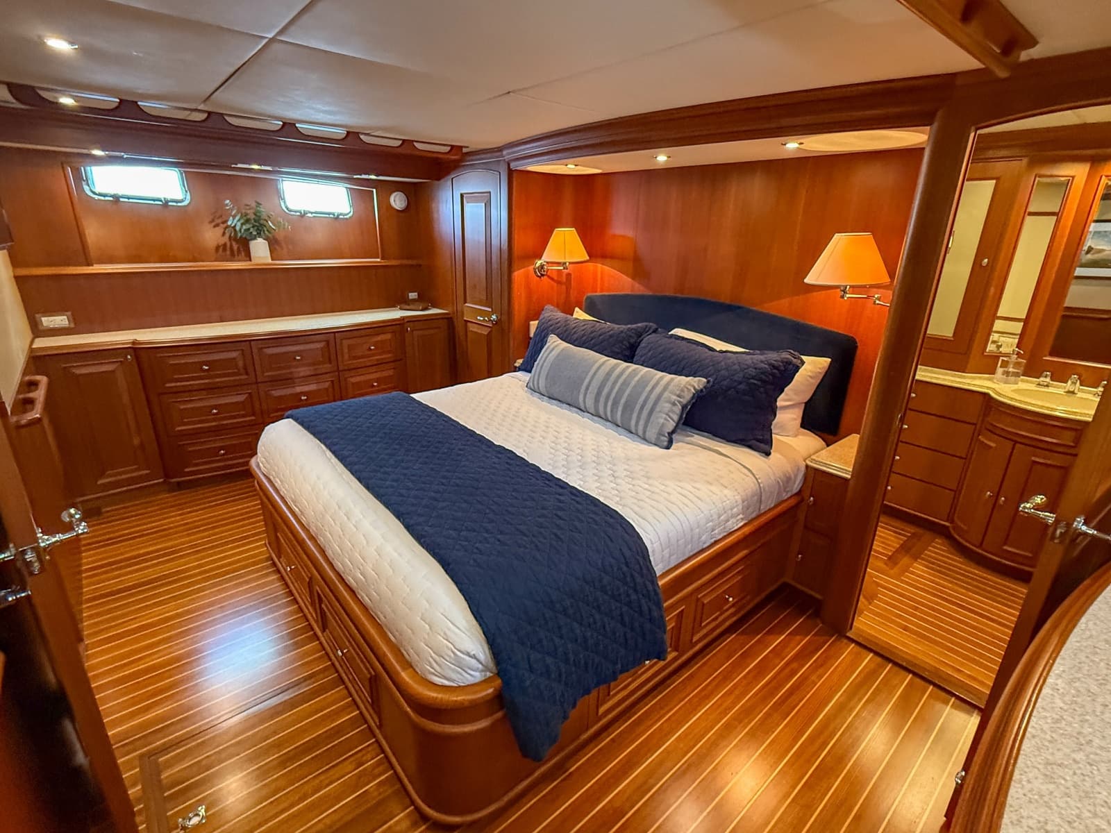 2003 Grand Banks 64 Aleutian RP