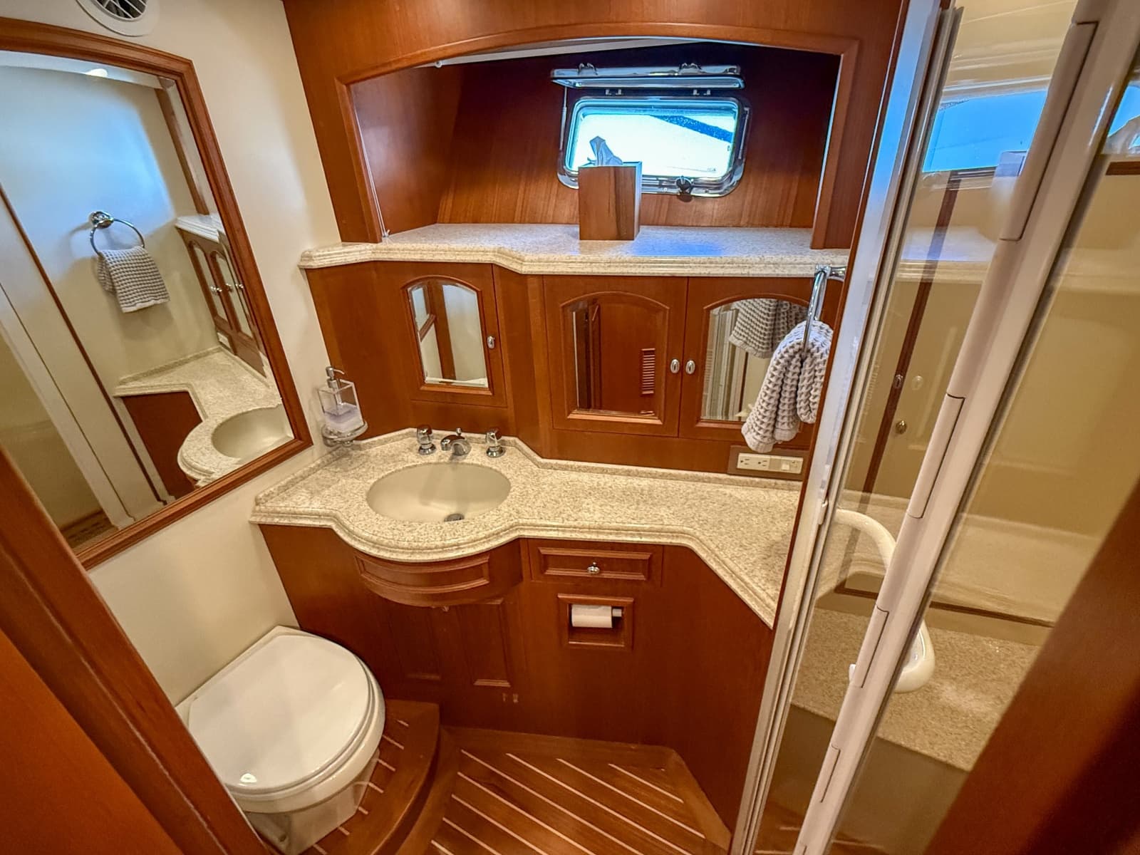 2003 Grand Banks 64 Aleutian RP