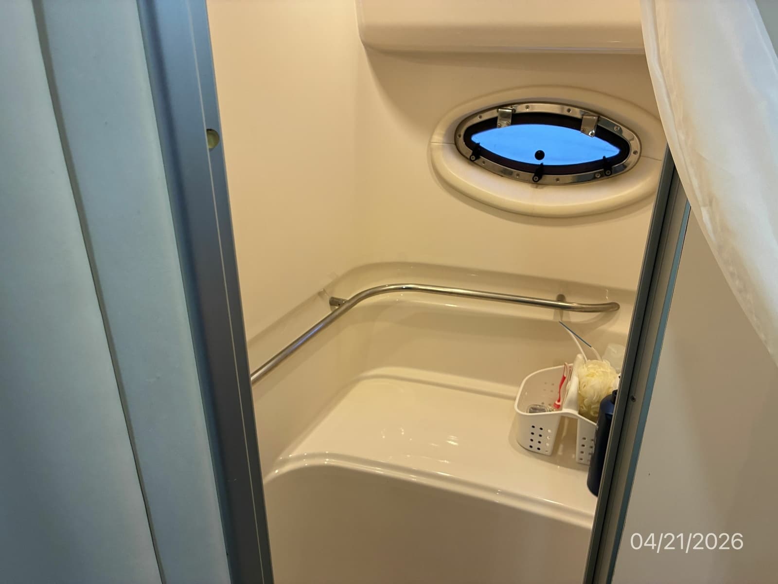 41' Maxum Master Shower