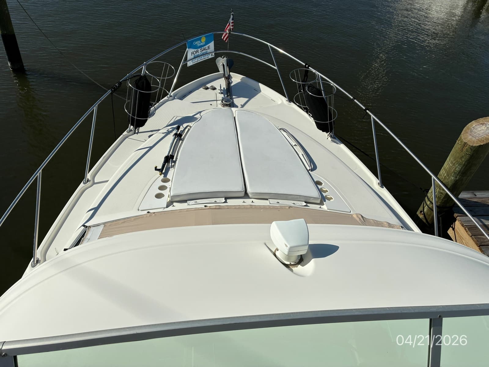 41' Maxum Foredeck