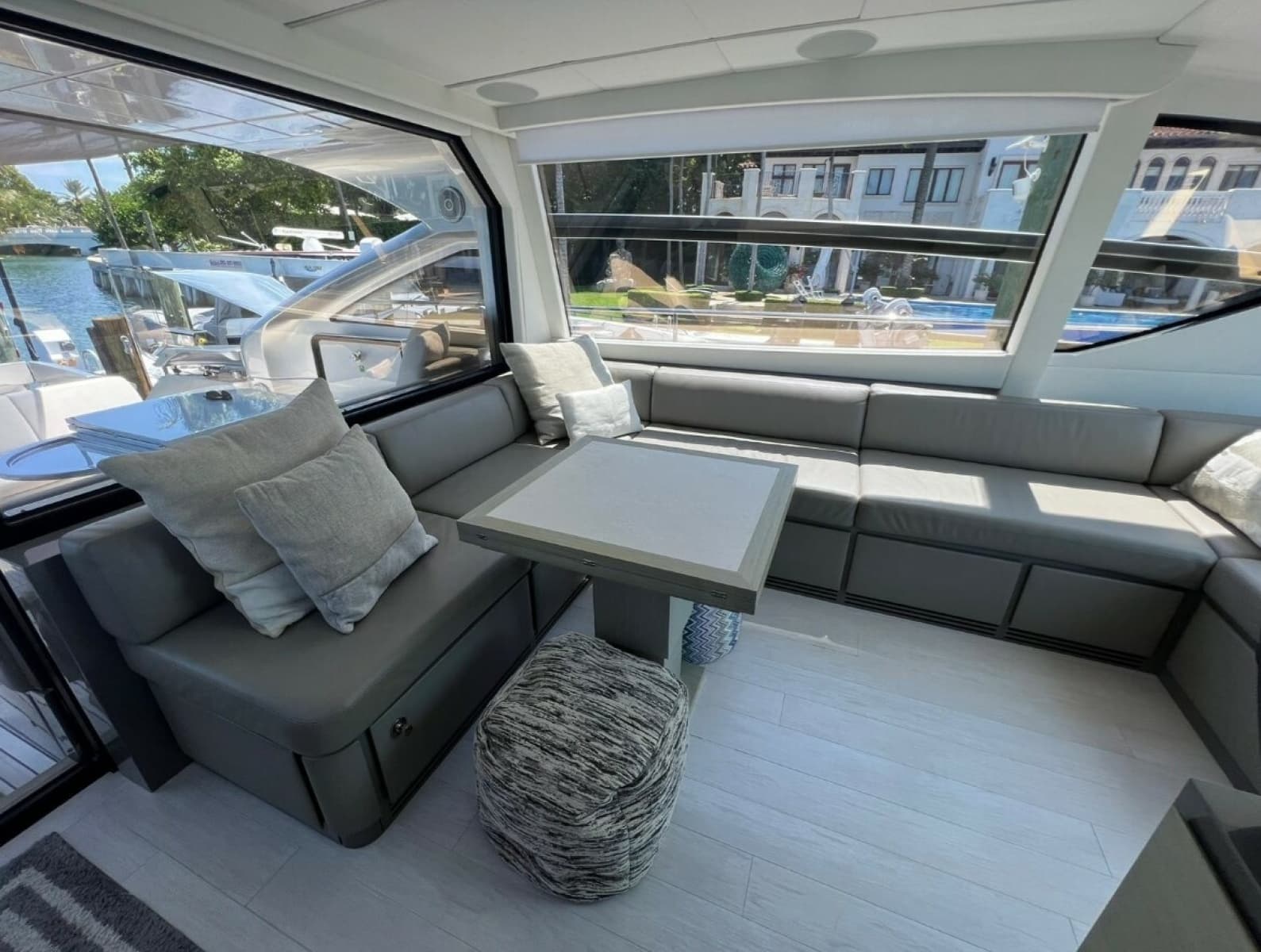 2018 Pershing 
