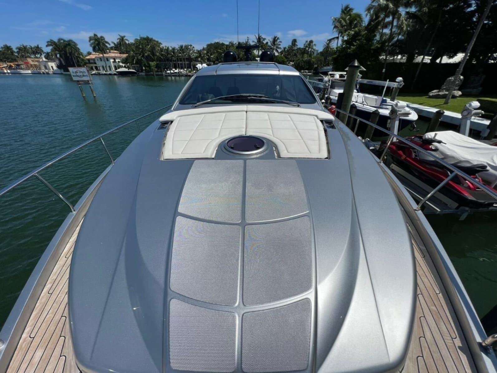 2018 Pershing 