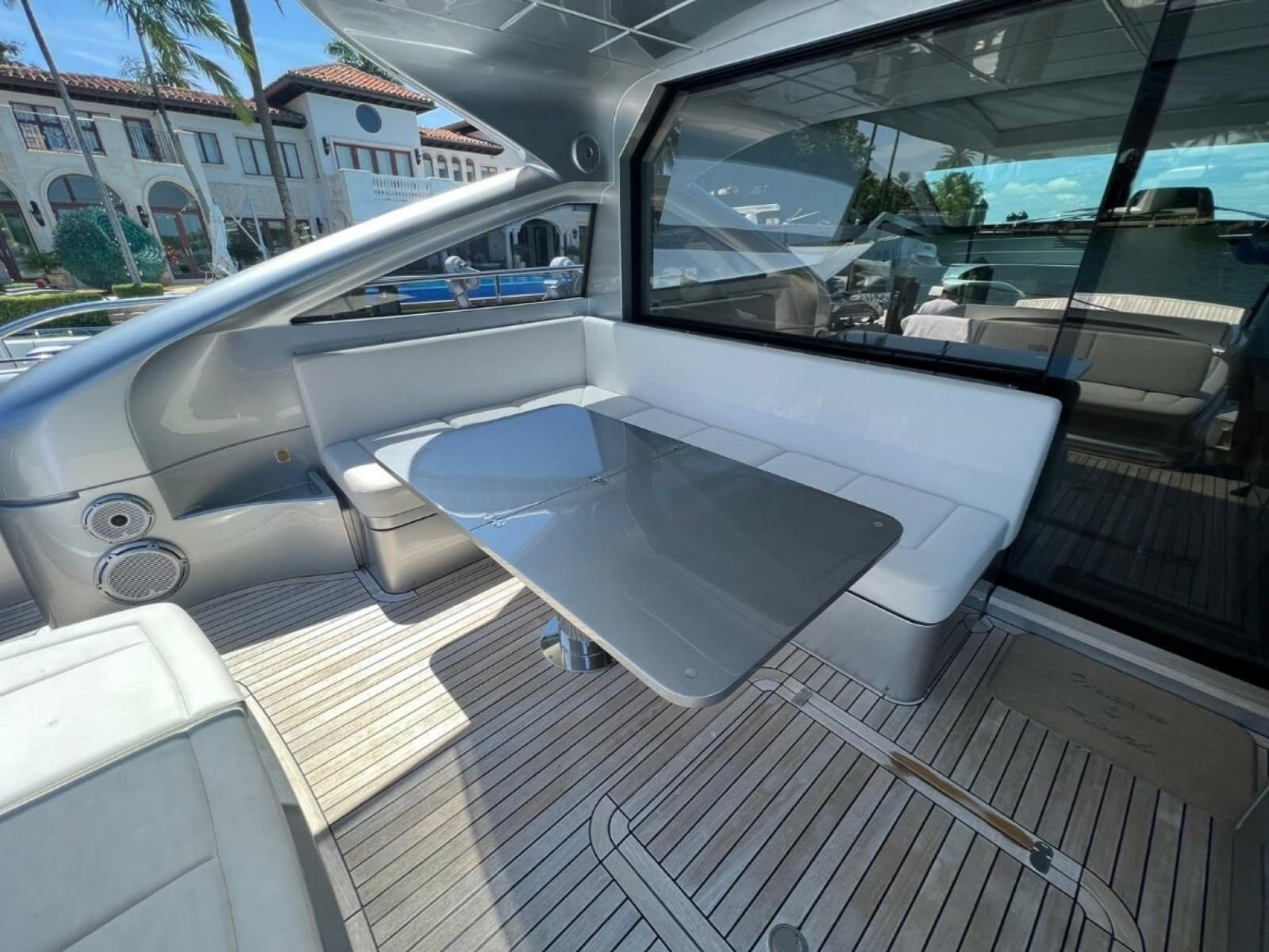 2018 Pershing 