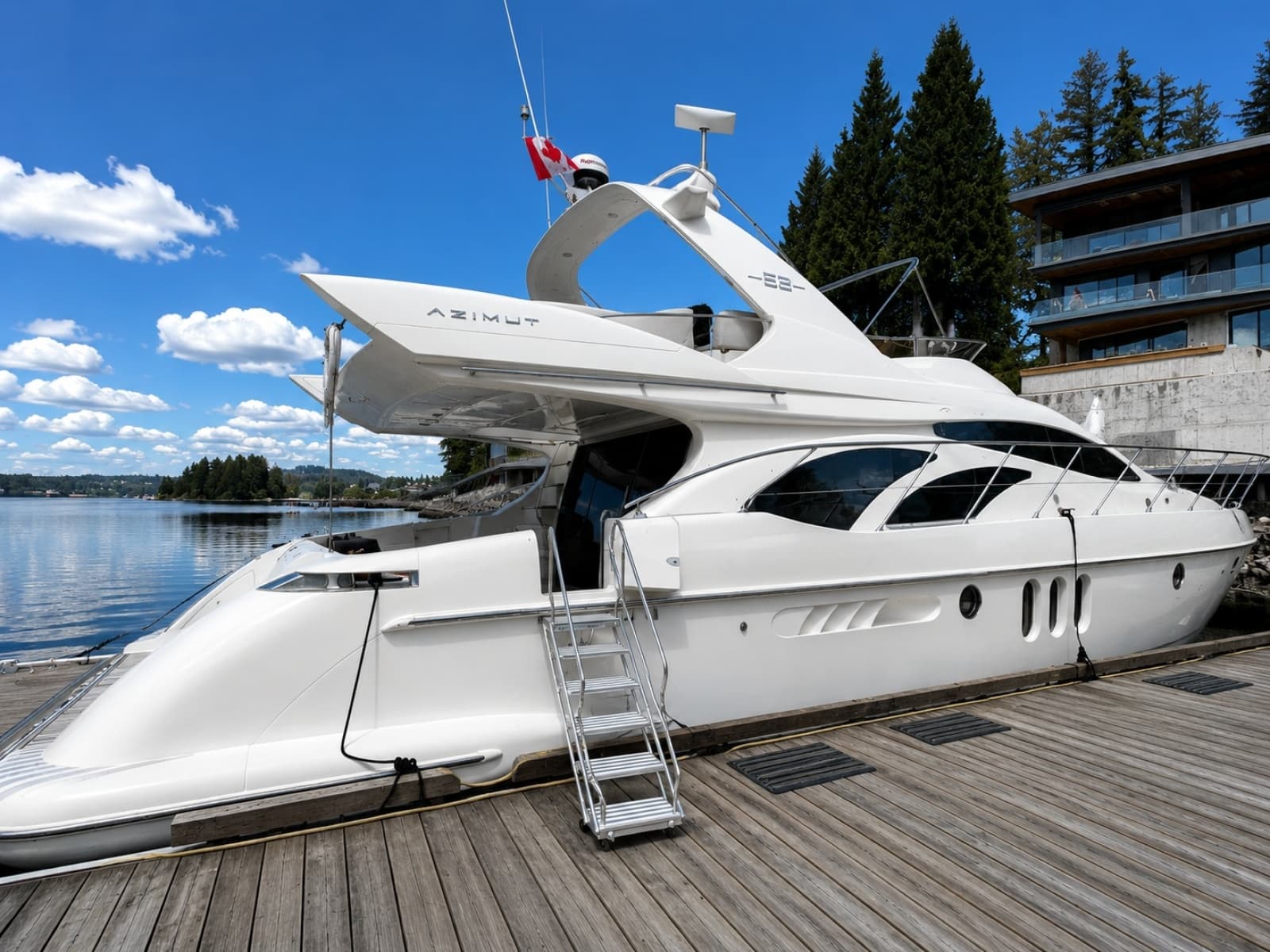 2005 Azimut Fly 62