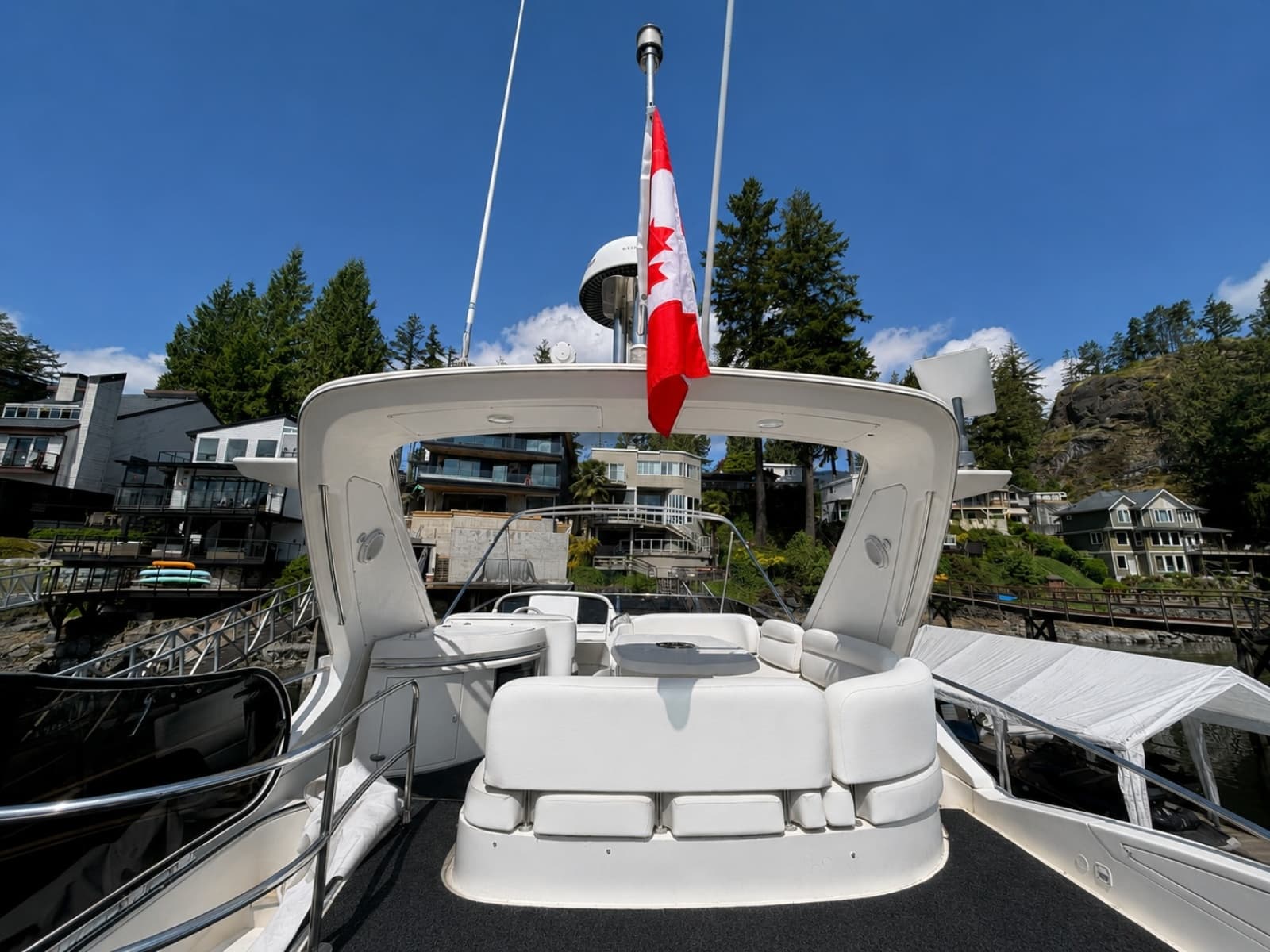 2005 Azimut Fly 62